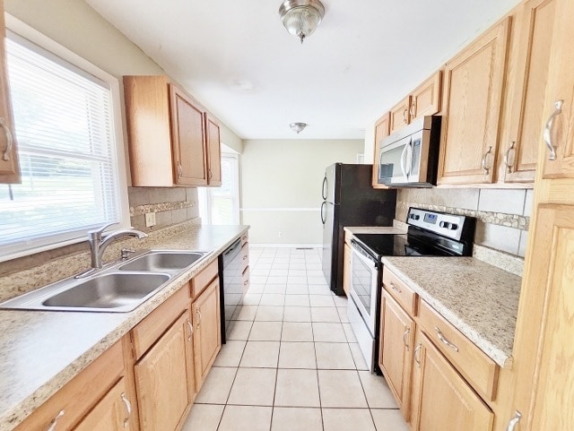 6006 E 96th St in Kansas City, MO - Building Photo - Building Photo