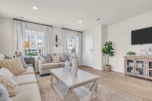 Rancocas Pointe in Burlington, NJ - Building Photo