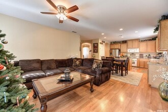 7147 Claremont Cir in Roseville, CA - Building Photo - Building Photo