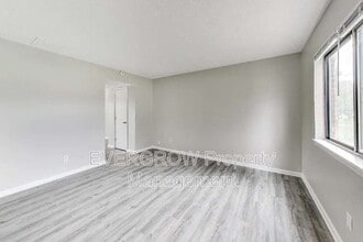 9455 Huggin Hollow Rd in Martinsville, IN - Building Photo - Building Photo