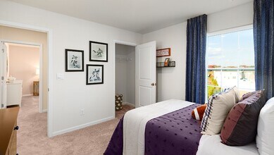 1296 37th Ave Lane NE in Hickory, NC - Building Photo - Building Photo