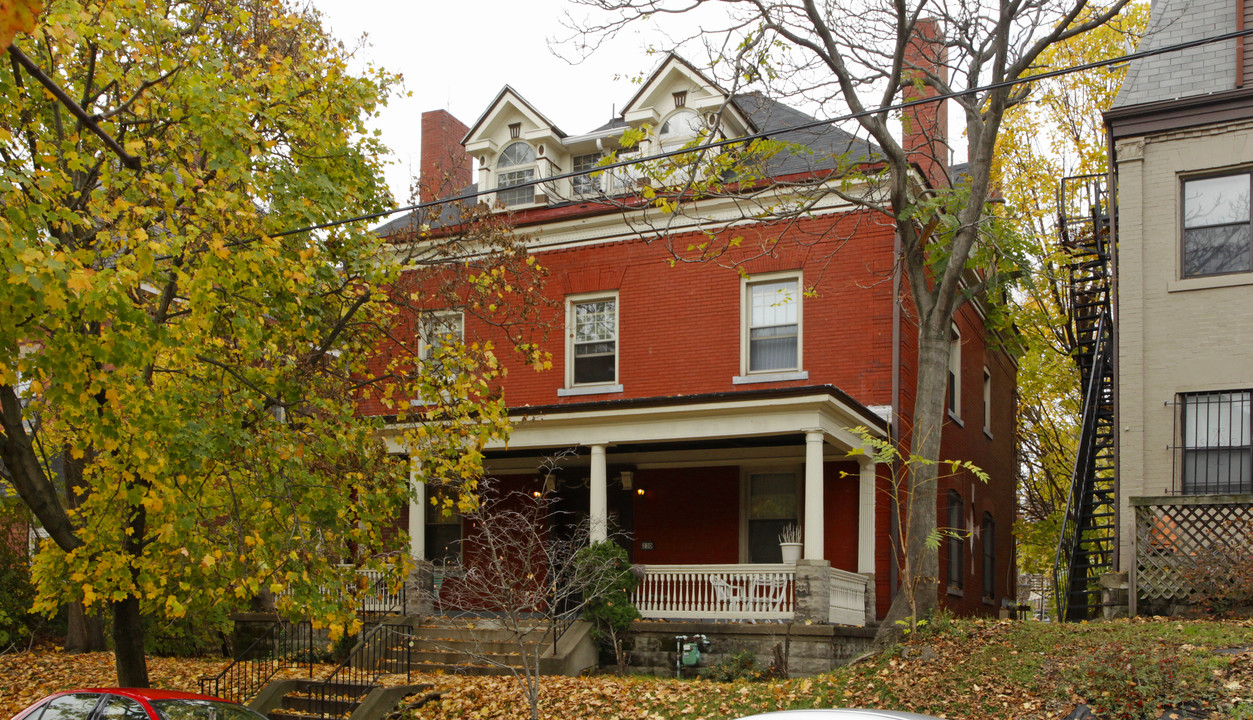 230 S Fairmount St in Pittsburgh, PA - Building Photo