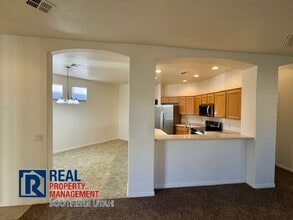 3769 E Canyon Crest Ave in Washington, UT - Building Photo - Building Photo