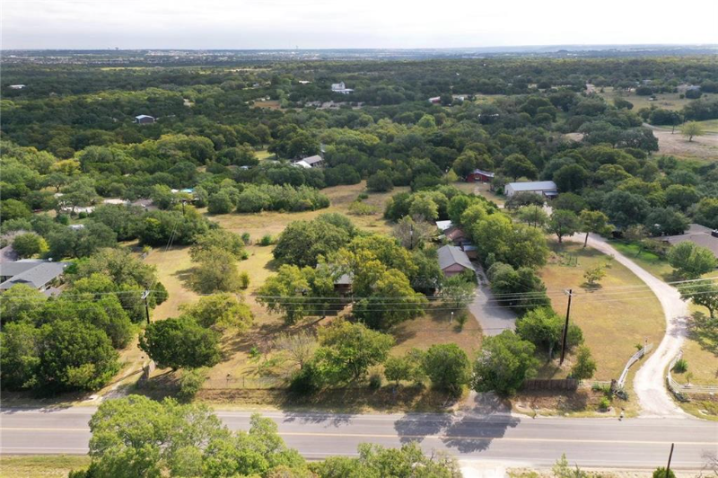 3774 N Bagdad Rd in Leander, TX - Building Photo