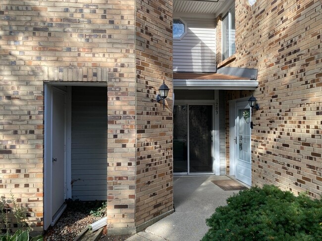 property at 1283 Ranchview Ct