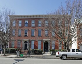 13-17 E Grace St in Richmond, VA - Foto de edificio - Building Photo