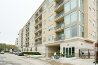 Gables Upper Kirby Phase II in Houston, TX - Building Photo - Building Photo