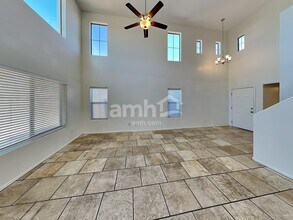 349 E Maddison St in San Tan Valley, AZ - Foto de edificio - Building Photo