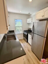 1143 N Formosa Ave in West Hollywood, CA - Building Photo - Building Photo