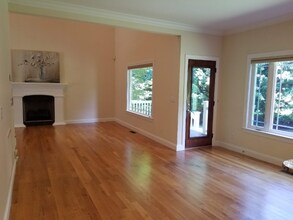 32 Tempie Ln in Arden, NC - Building Photo - Building Photo