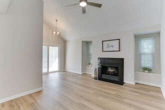 1553 Penrose Arch in Virginia Beach, VA - Building Photo - Building Photo