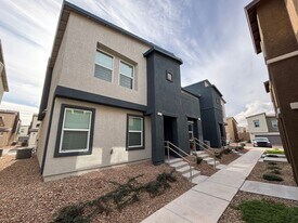 4852 Wine Rdg Ave in Las Vegas, NV - Building Photo