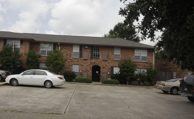 Monet Manor II in Baton Rouge, LA - Foto de edificio - Building Photo