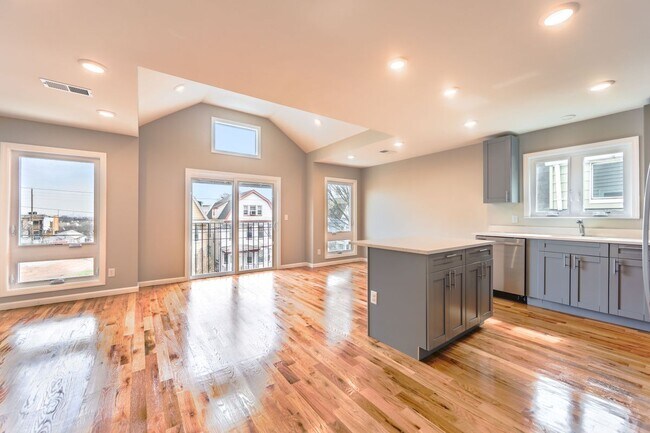 255 Chadwick Ave in Newark, NJ - Building Photo - Building Photo