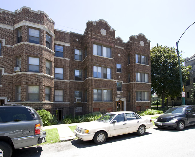 7127 S Merrill Ave in Chicago, IL - Foto de edificio - Building Photo