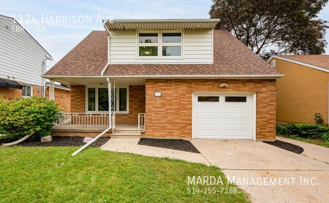 1124 Harrison Ave