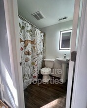 1010 Hershberger Rd NW in Roanoke, VA - Building Photo - Building Photo