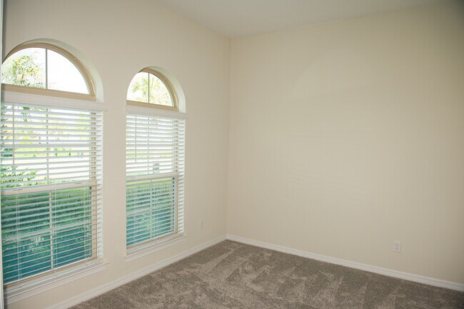 1547 Bayfront Pk Aly in Winter Garden, FL - Building Photo - Building Photo