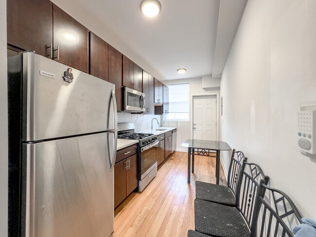 4405 N Kimball Ave in Chicago, IL - Building Photo - Building Photo