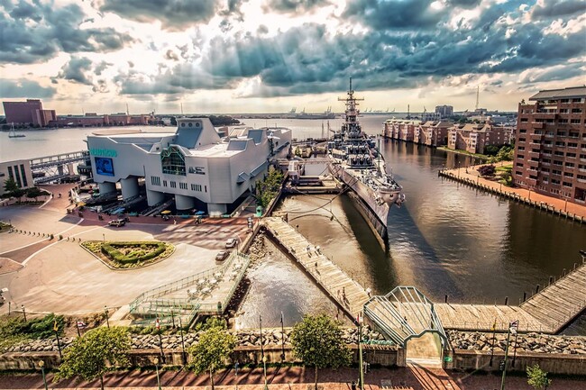 The Constellation on King in Hampton, VA - Foto de edificio - Building Photo