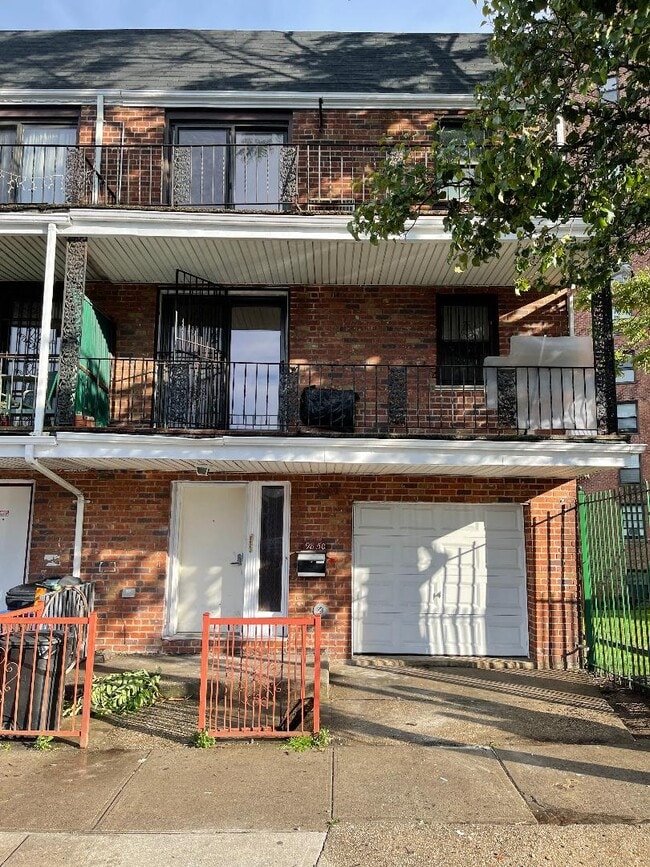 9850 Horace Harding Expy, Unit 2F