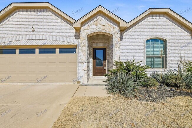 2528 Starwater Dr in Fort Worth, TX - Building Photo - Building Photo