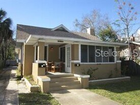 910 S Park Ave in Sanford, FL - Building Photo