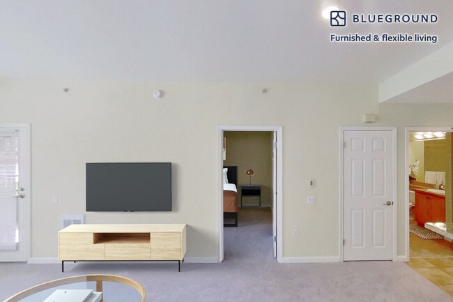1099 Admiral Ct in San Bruno, CA - Building Photo - Building Photo