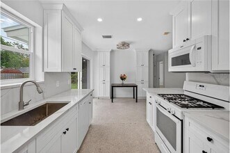 3131 SW 20th Ct in Fort Lauderdale, FL - Building Photo - Building Photo