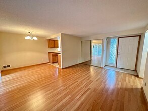 9105 1st Pl NE in Lake Stevens, WA - Building Photo - Building Photo