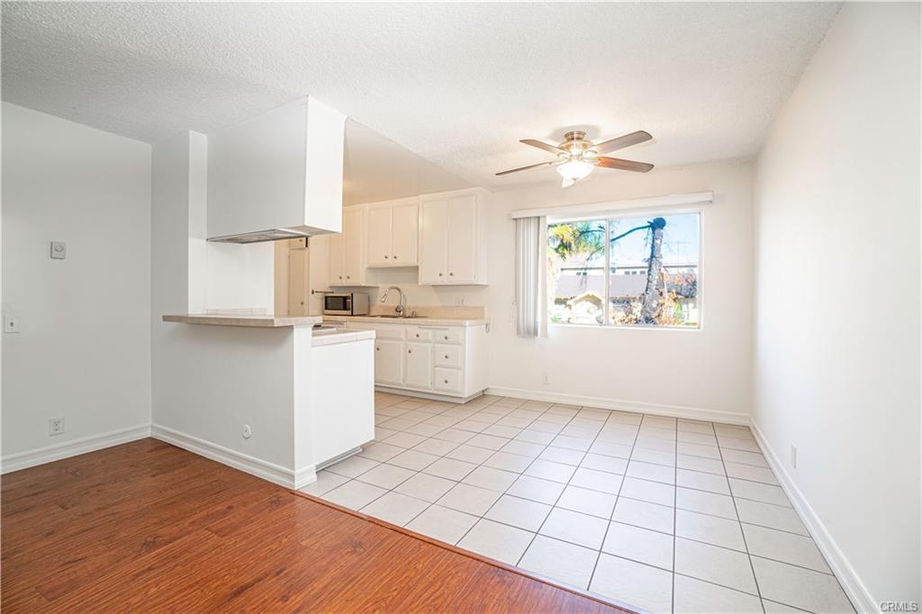 4924 Kester Ave, Unit 1 in Los Angeles, CA - Foto de edificio