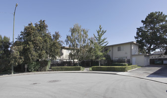 1530 Alta Glen Ct Apartments