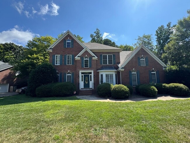 property at 7127 Weddington Brook Dr