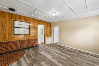 201 NW 91st St in Oklahoma City, OK - Building Photo - Building Photo