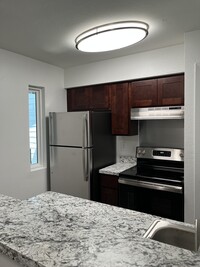 Hillcrest Apartments in Euless, TX - Building Photo - Building Photo