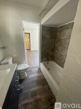 5031 Bakman Ave in Los Angeles, CA - Building Photo - Building Photo