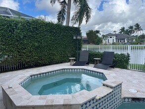 20252 Ocean Key Dr in Boca Raton, FL - Foto de edificio - Building Photo