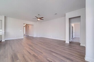 133 White Steppe Way in Georgetown, TX - Building Photo - Building Photo