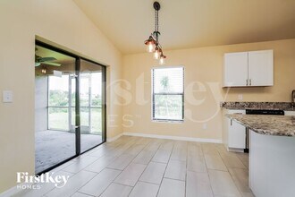 1003 NE 11th Terrace in Cape Coral, FL - Building Photo - Building Photo