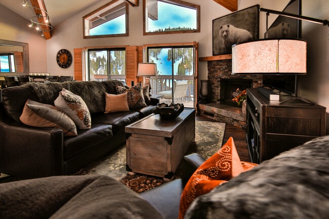 property at 400 Fairview Blvd