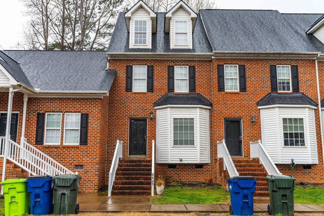 2403 Trout Stream Drive in Raleigh, NC - Building Photo