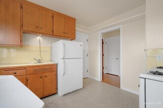 401 Corbett Ave in San Francisco, CA - Building Photo - Building Photo