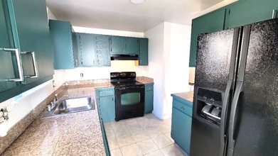 7776 Carr Dr in Arvada, CO - Building Photo - Building Photo