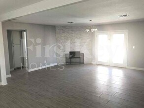 4818 W Christy Dr in Glendale, AZ - Building Photo - Building Photo