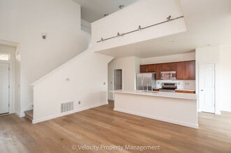 19569 Salmonberry Ct in Bend, OR - Building Photo - Building Photo