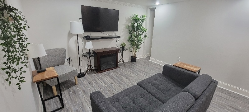 2478 Keyway in Dundalk, MD - Building Photo