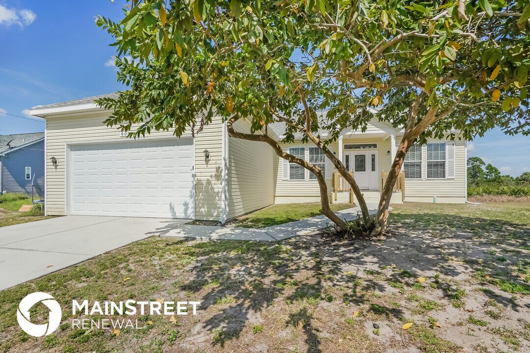 603 E 8th St in Lehigh Acres, FL - Building Photo
