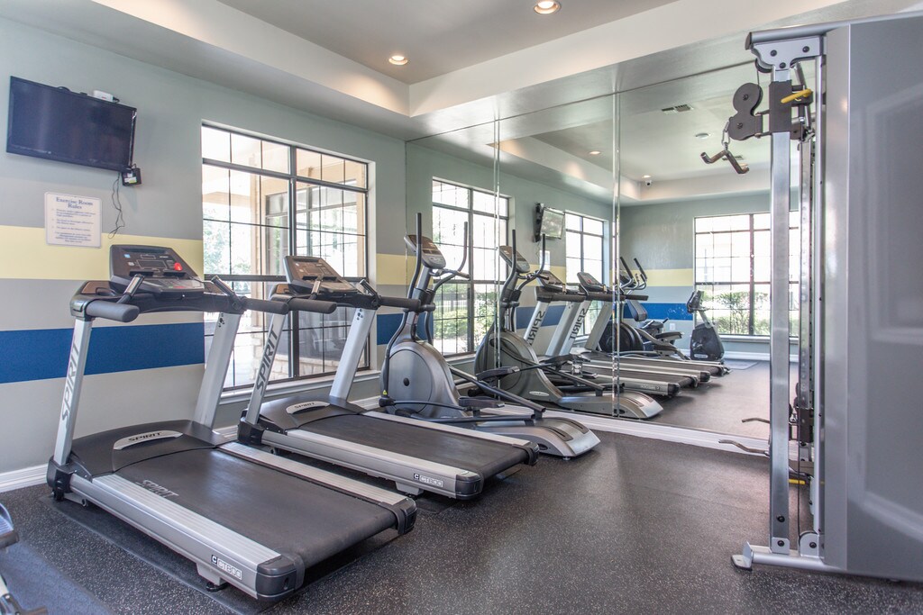 Lakeshore Villas Humble, TX Apartments