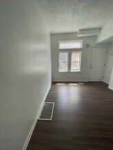 2013.5 Gregory St in Pittsburgh, PA - Foto de edificio - Building Photo