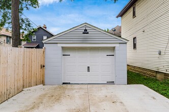 366 E Hinman Ave in Columbus, OH - Building Photo - Building Photo